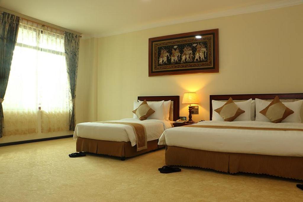 Victoria Palace Hotel Mandalay Extérieur photo